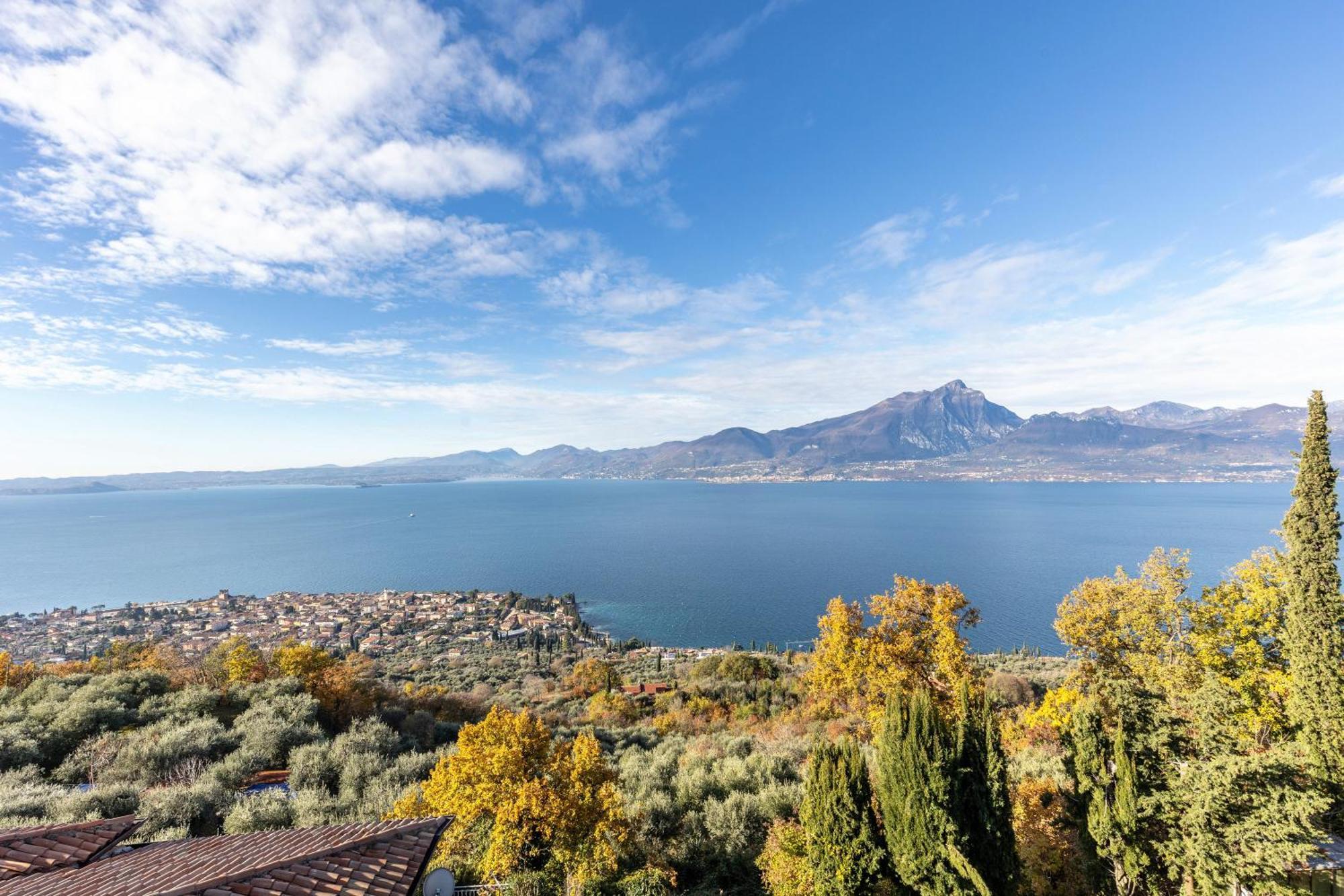Casa Serena Lake View Torri Del Benaco Buitenkant foto